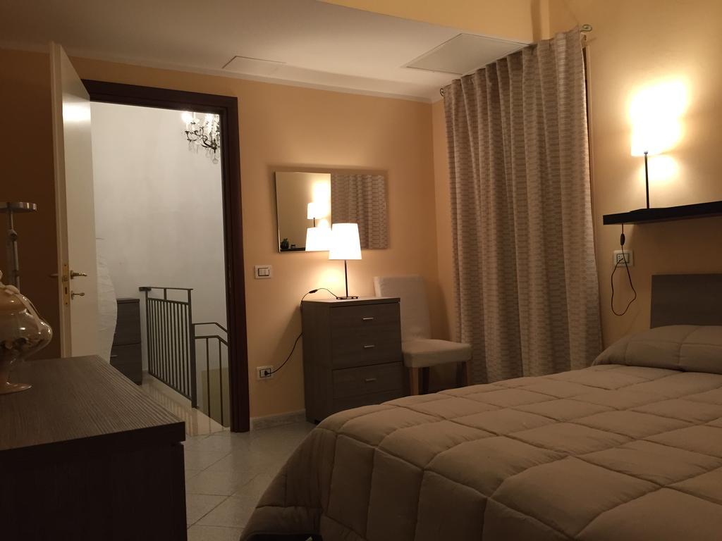 La Terrazza Sul Borgo Bed & Breakfast Serracapriola Dış mekan fotoğraf
