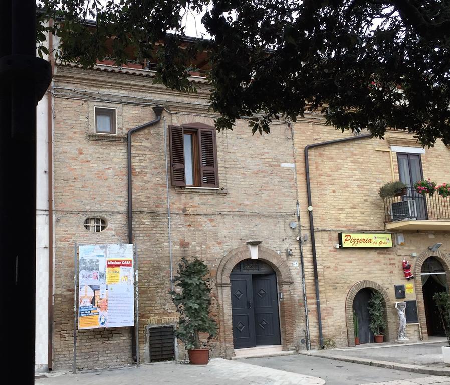 La Terrazza Sul Borgo Bed & Breakfast Serracapriola Dış mekan fotoğraf