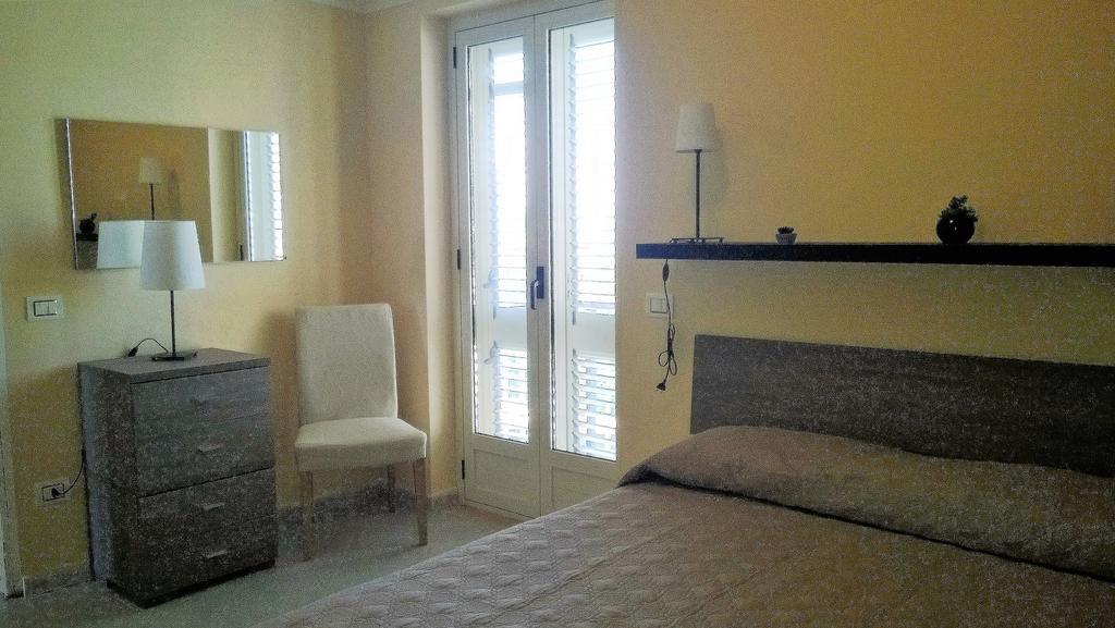 La Terrazza Sul Borgo Bed & Breakfast Serracapriola Dış mekan fotoğraf