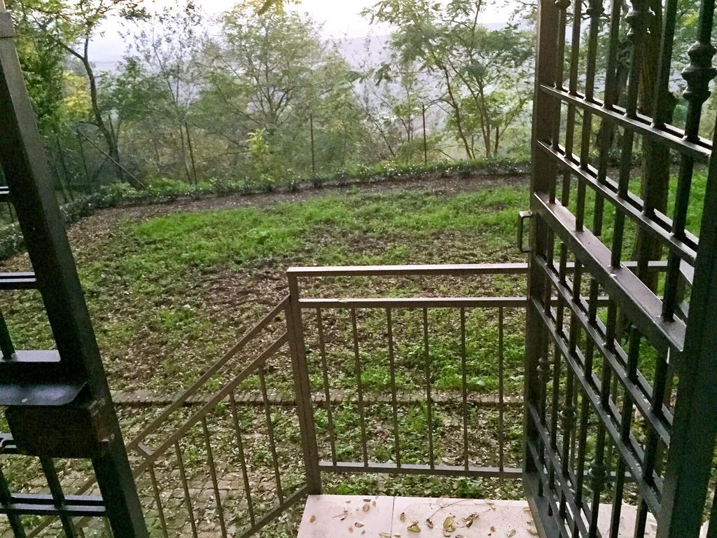 La Terrazza Sul Borgo Bed & Breakfast Serracapriola Dış mekan fotoğraf